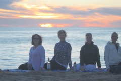 girls_on_beach_at_sunset_3