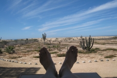 prana_feet_and_clouds